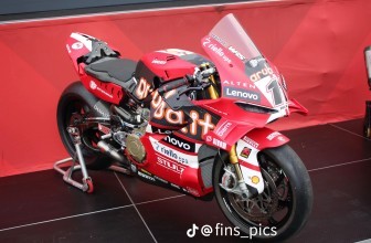 Donington Park World Superbikes 2026 cover